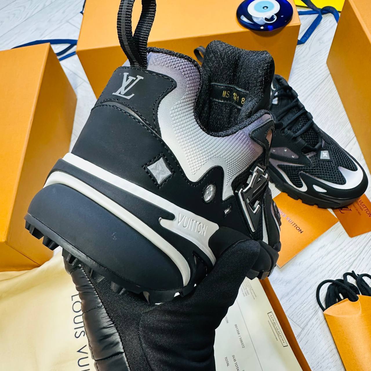 SUPERCLON QUALITY LV SHOES to2207