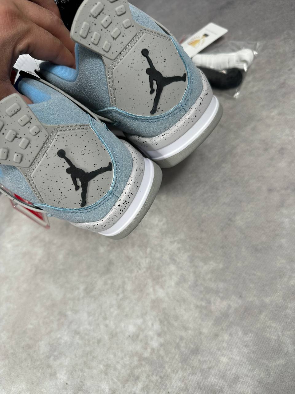 MENS JIRDAN COME WITH BOX ETC am0810