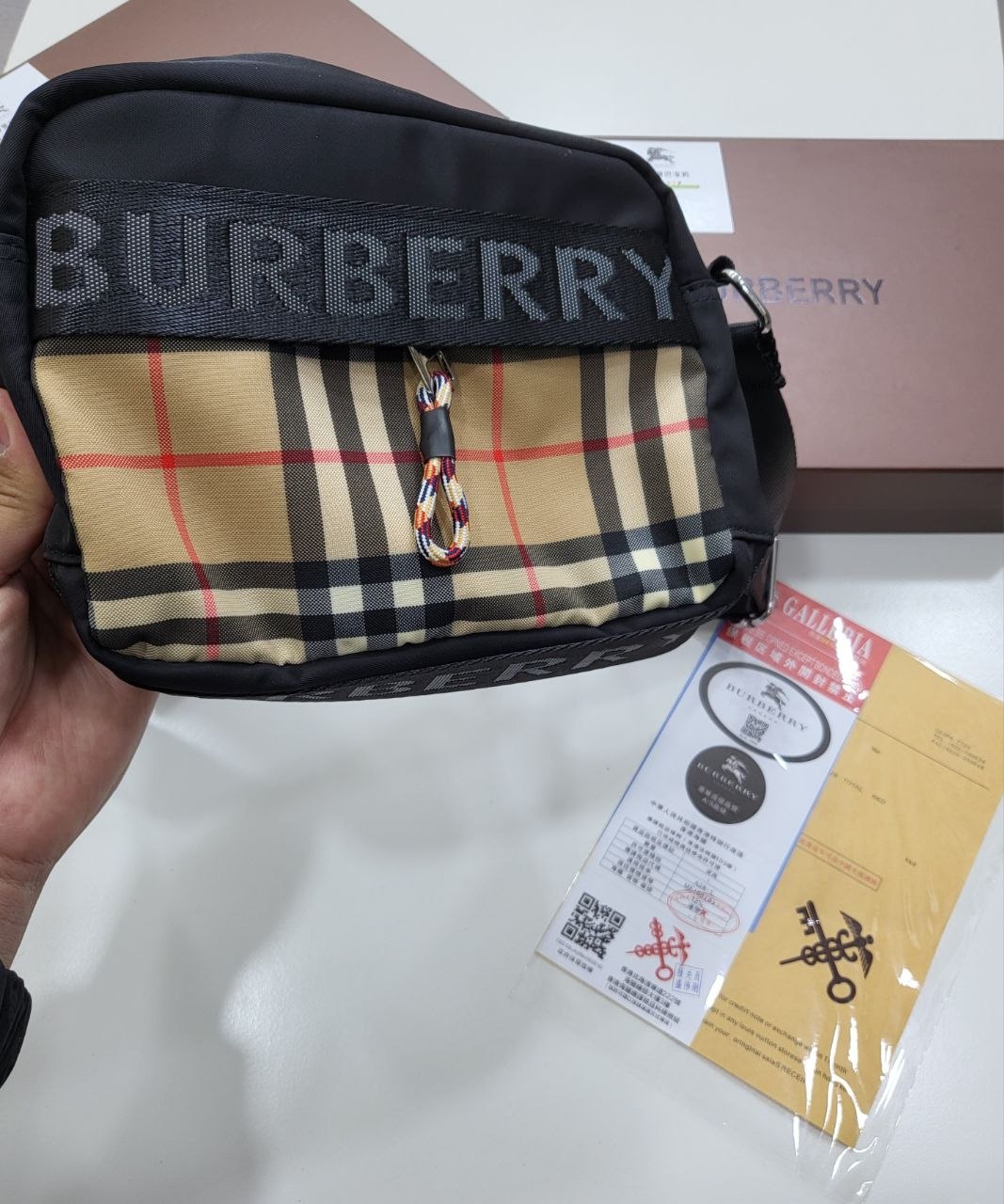 QUALITY BURBERR MUM BAG ak2807