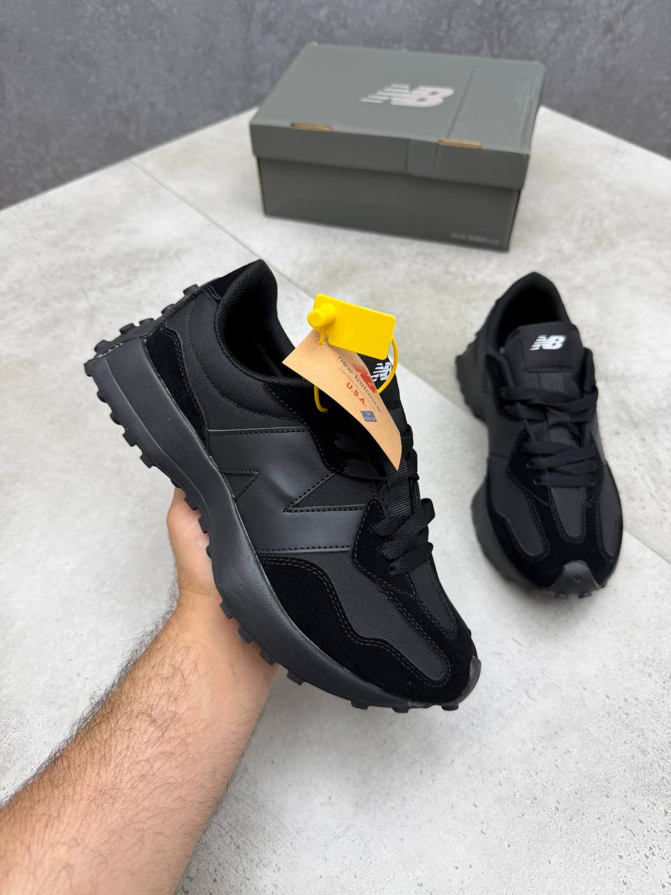 WOMENS NEW BALANC am3007