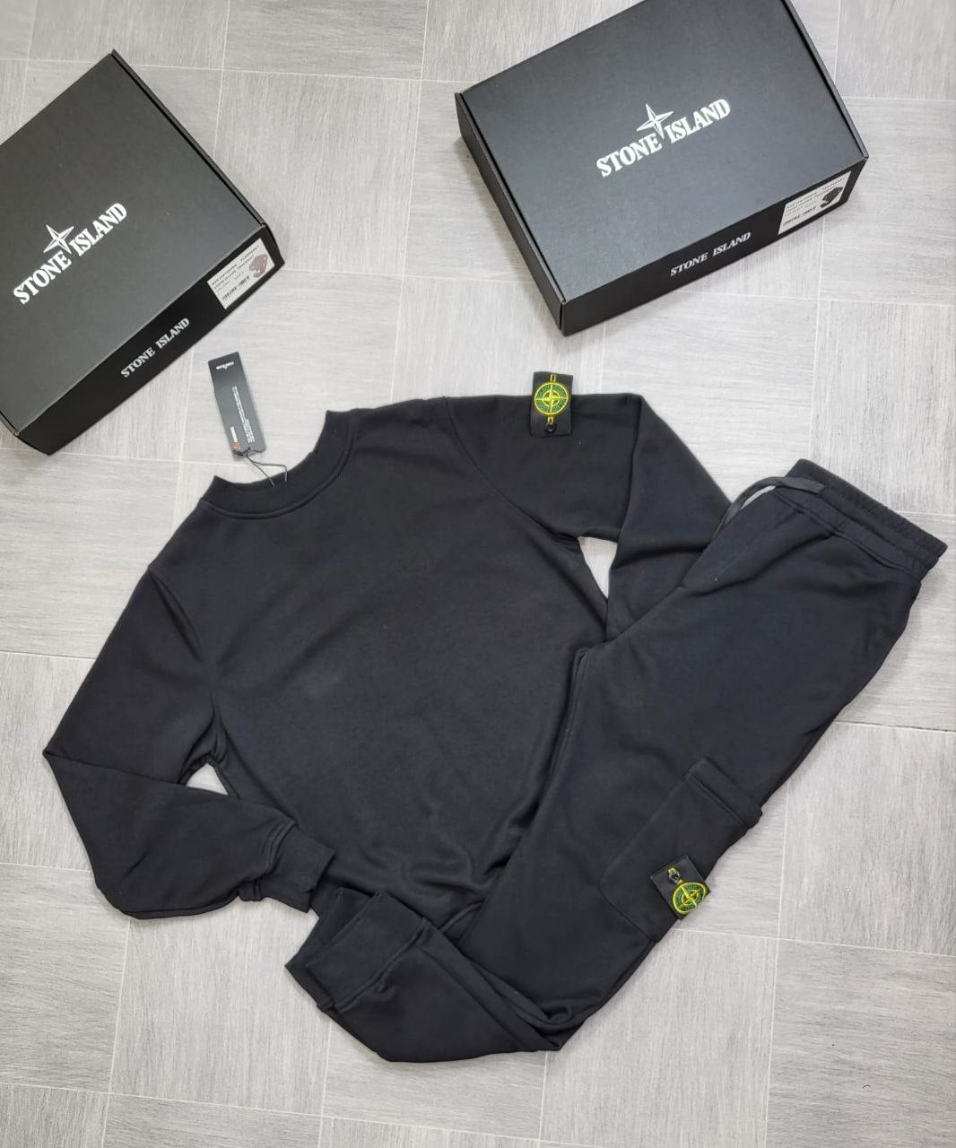 QUALITY STON ISLAN TRACKSUIT WITH BOX Ak3107