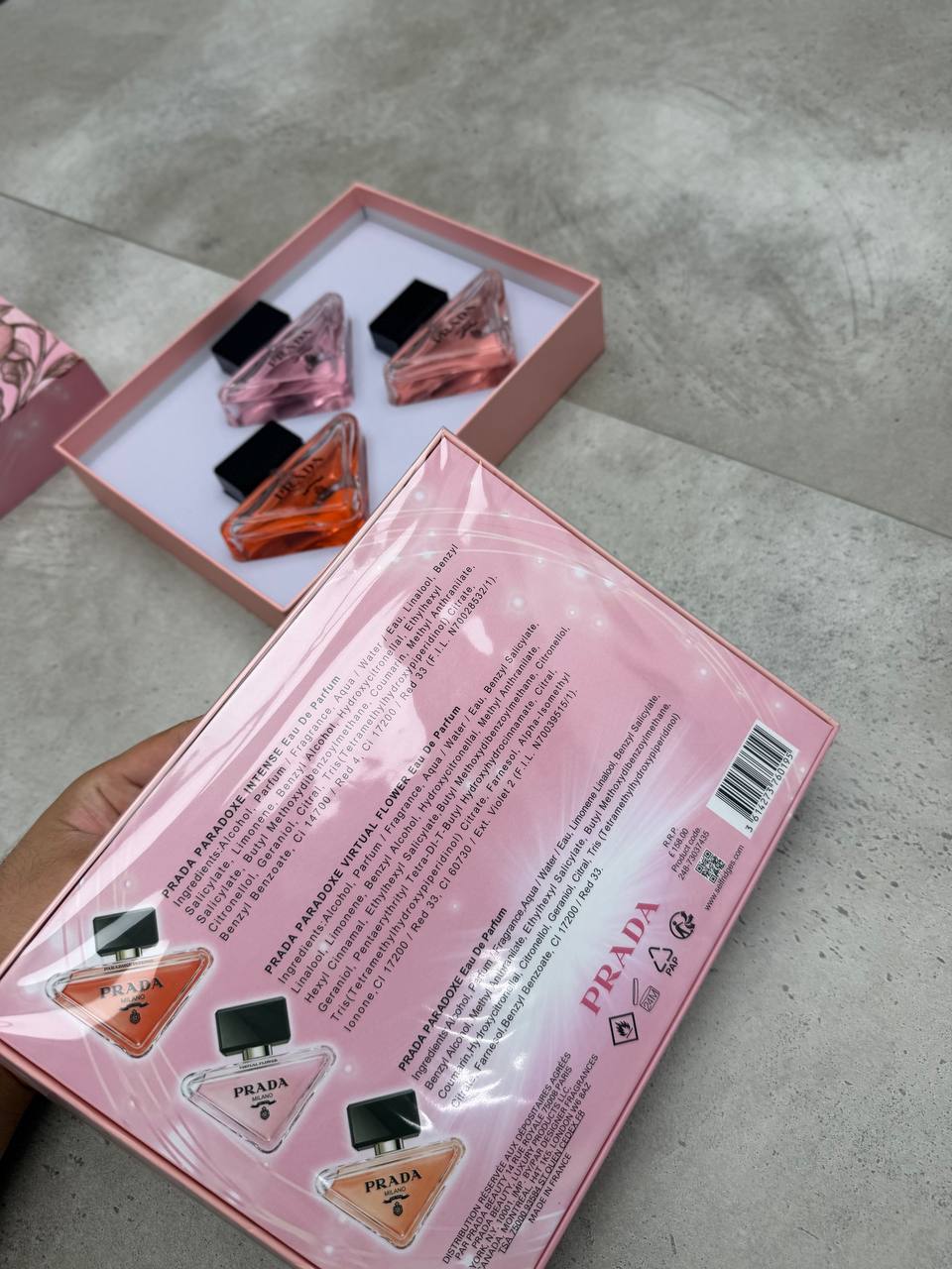 PRAD PERFUME SET COME WITH BOX am0308