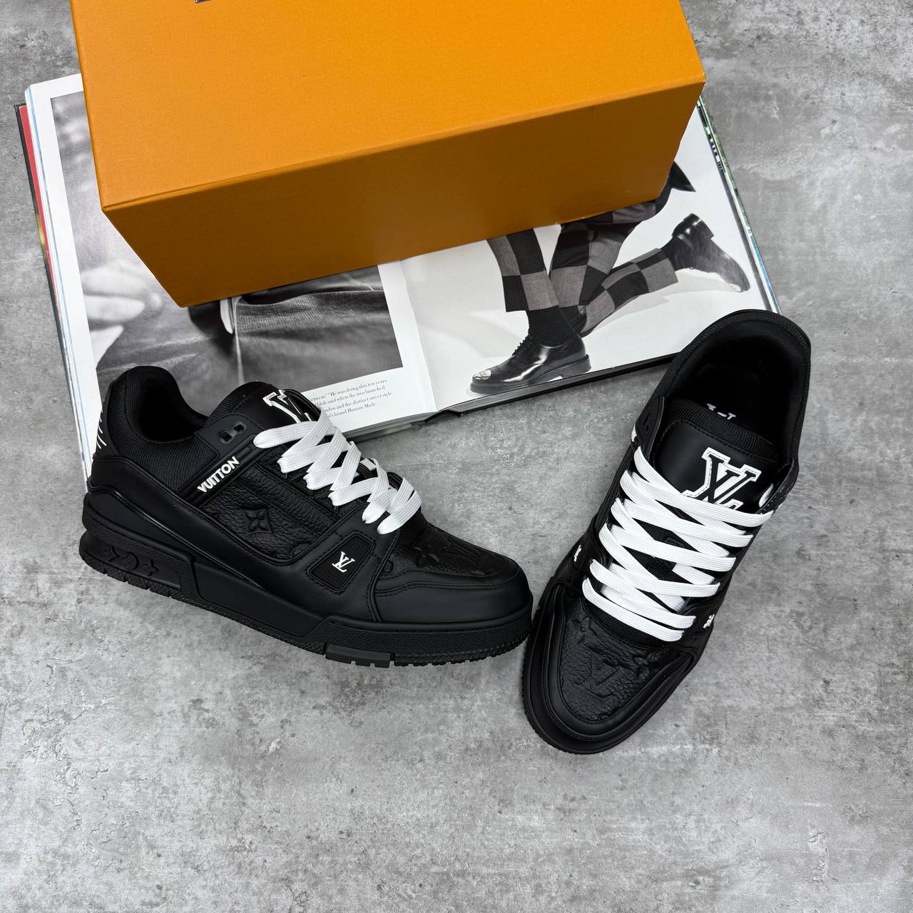 HIGH END LV SNEAKERS TRAINERS WITH FULL PACKAGING ETC jay0208