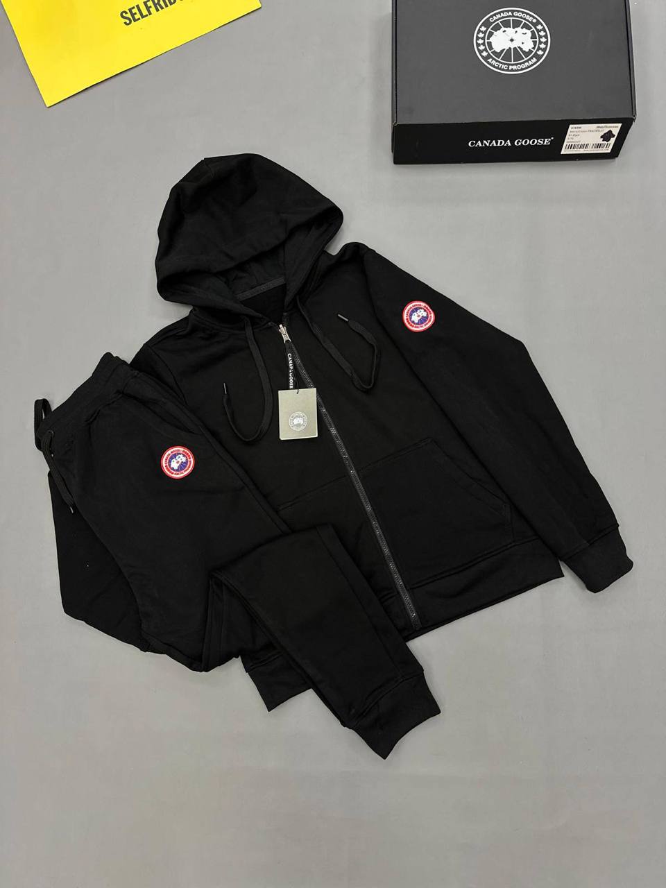 Super clon Quality Ston Island Zipup Hoodie Tracksuits Comes with box 🗃️ to0408
