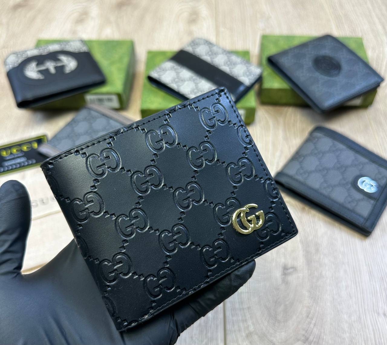 Gucci men’s Wallet Comes with boxes to0408