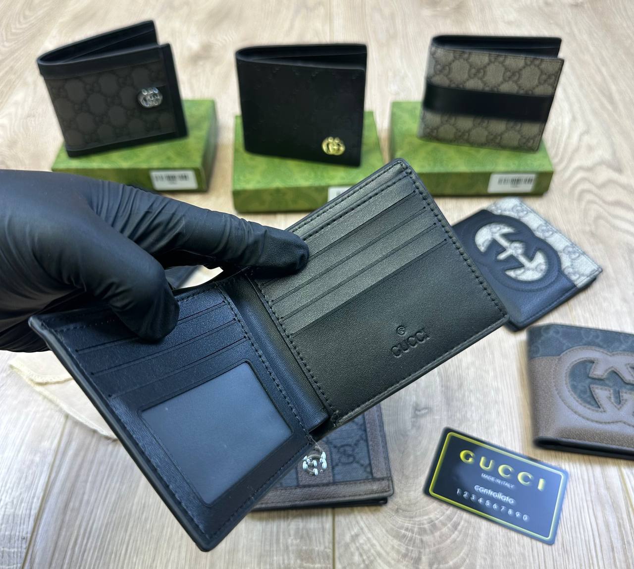 Gucci men’s Wallet Comes with boxes to0408