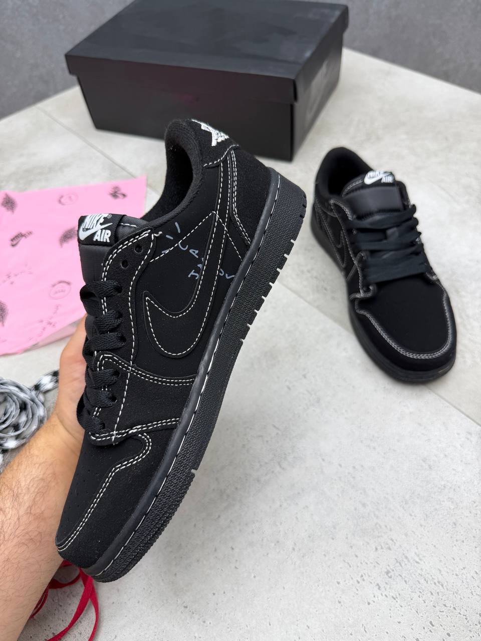 JORDA NIK TRAVIS COME WITH BOX ETC am0508