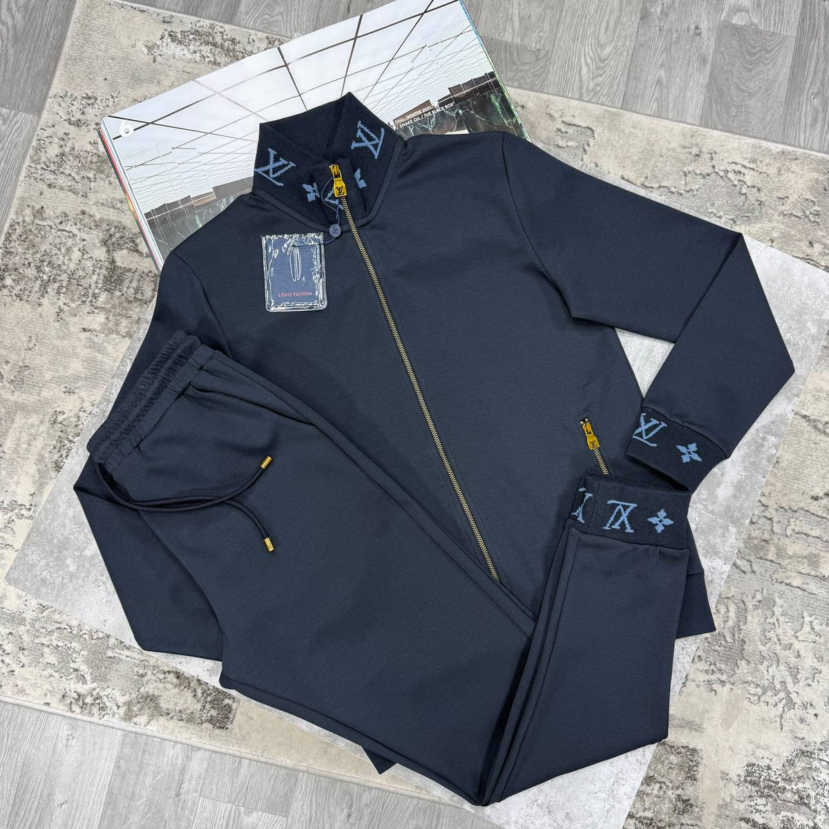 SUPER CLON LV TRACKY jay1609