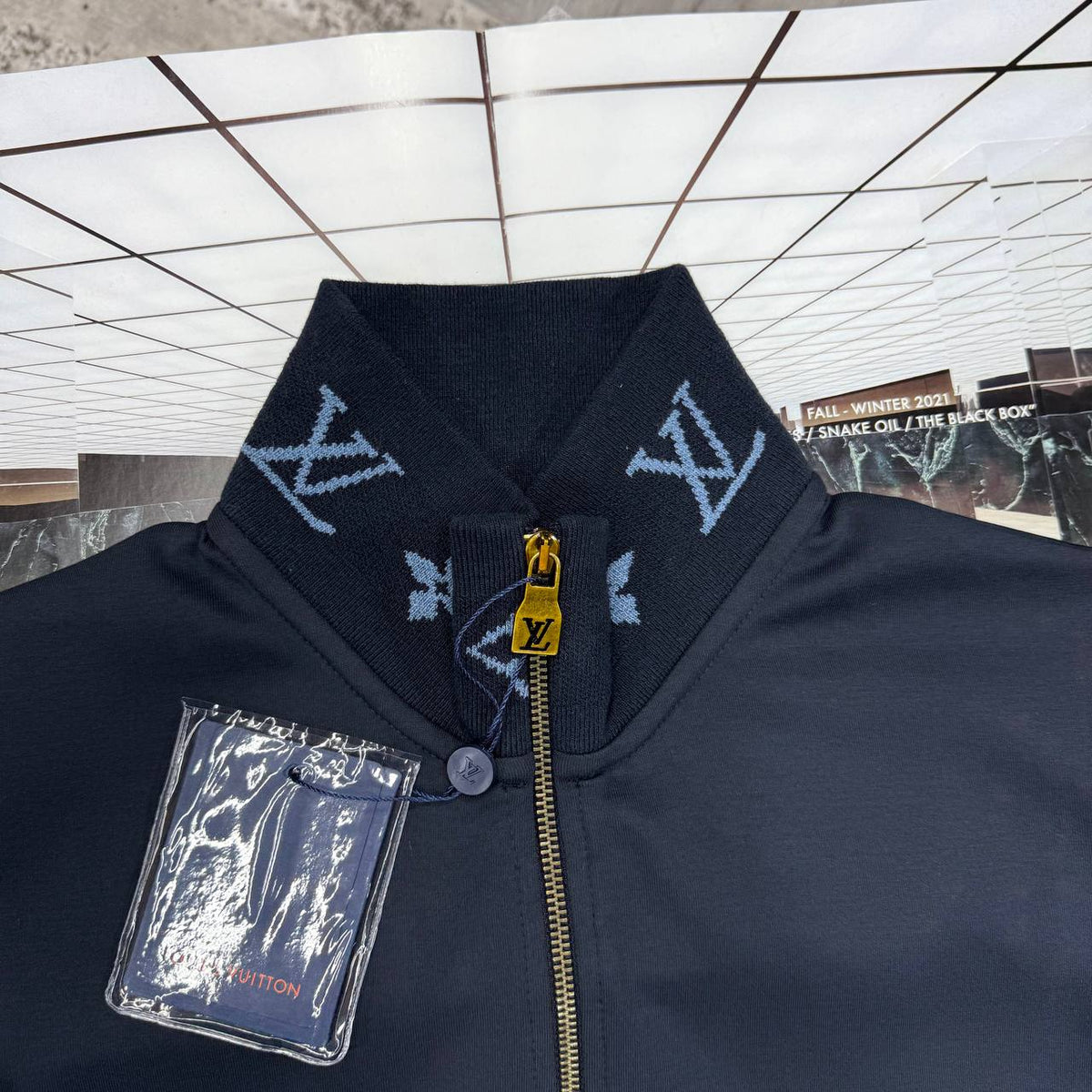 SUPER CLON LV TRACKY jay1609