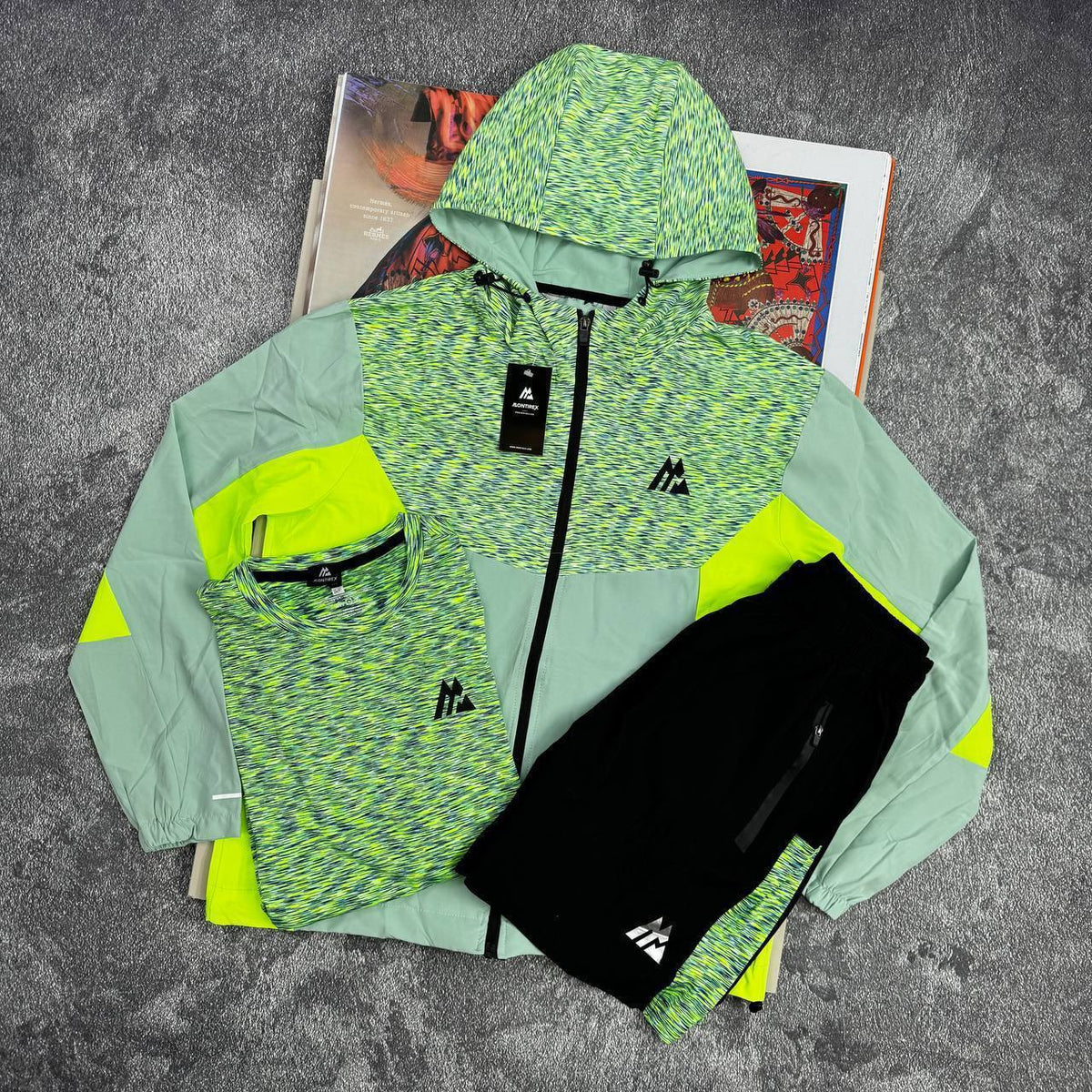 Montre tracksuit on sale sa1008
