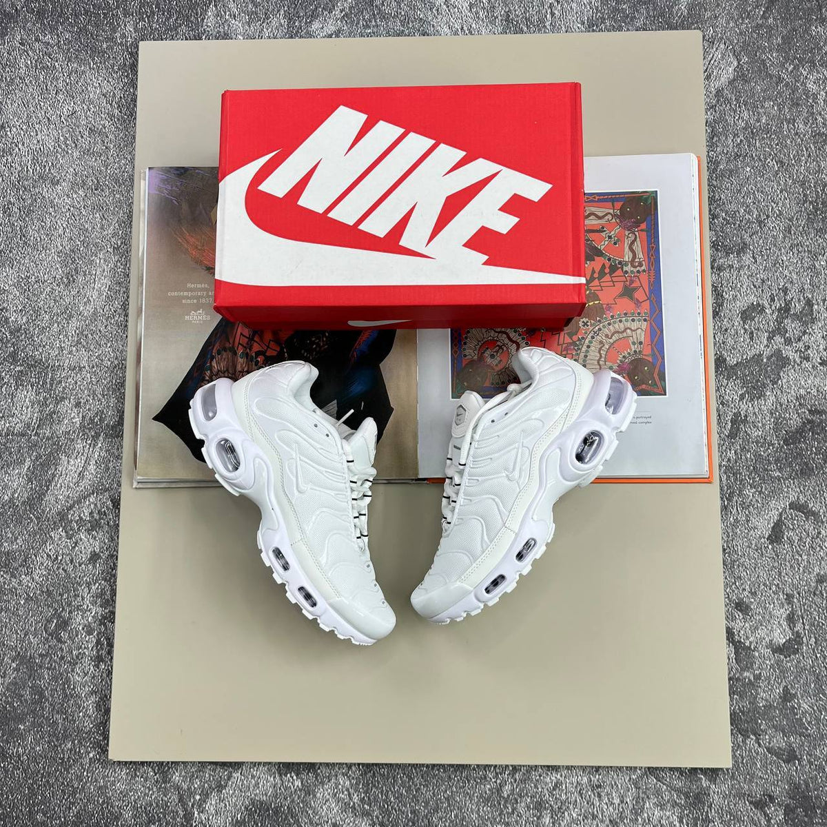 Nik tns with box sa1208