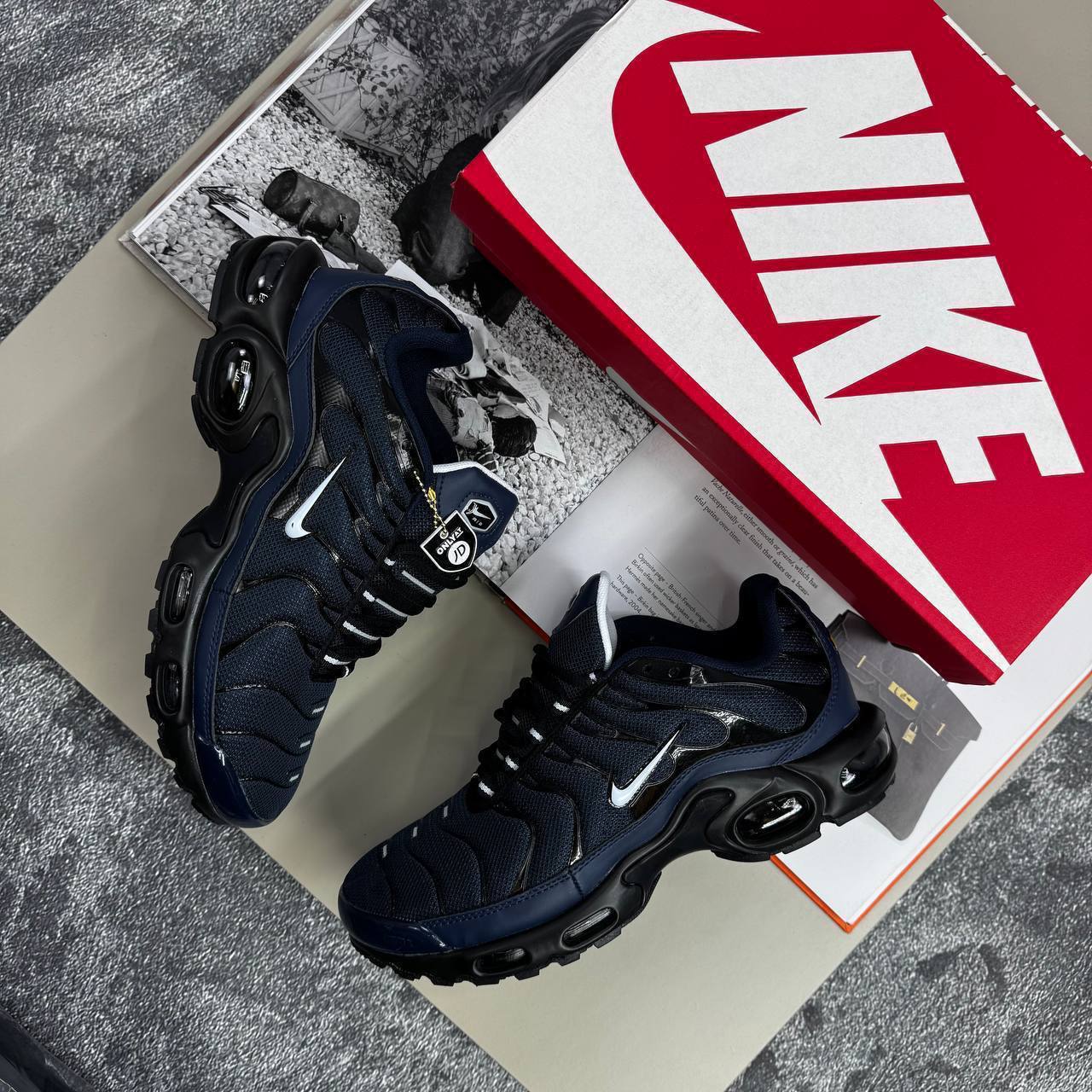 Nik tns with box sa1208