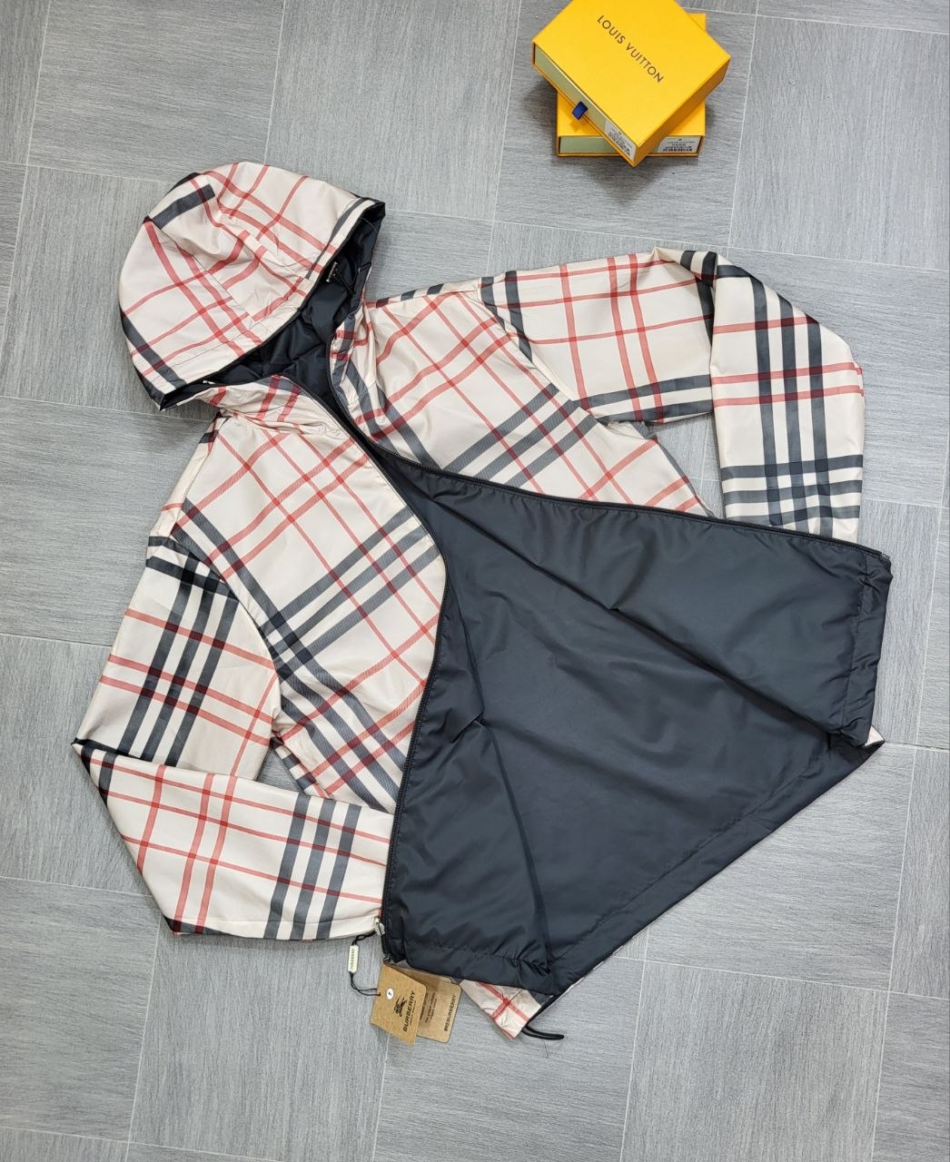 QUALITY BURBER WINDBREAKER ak1308