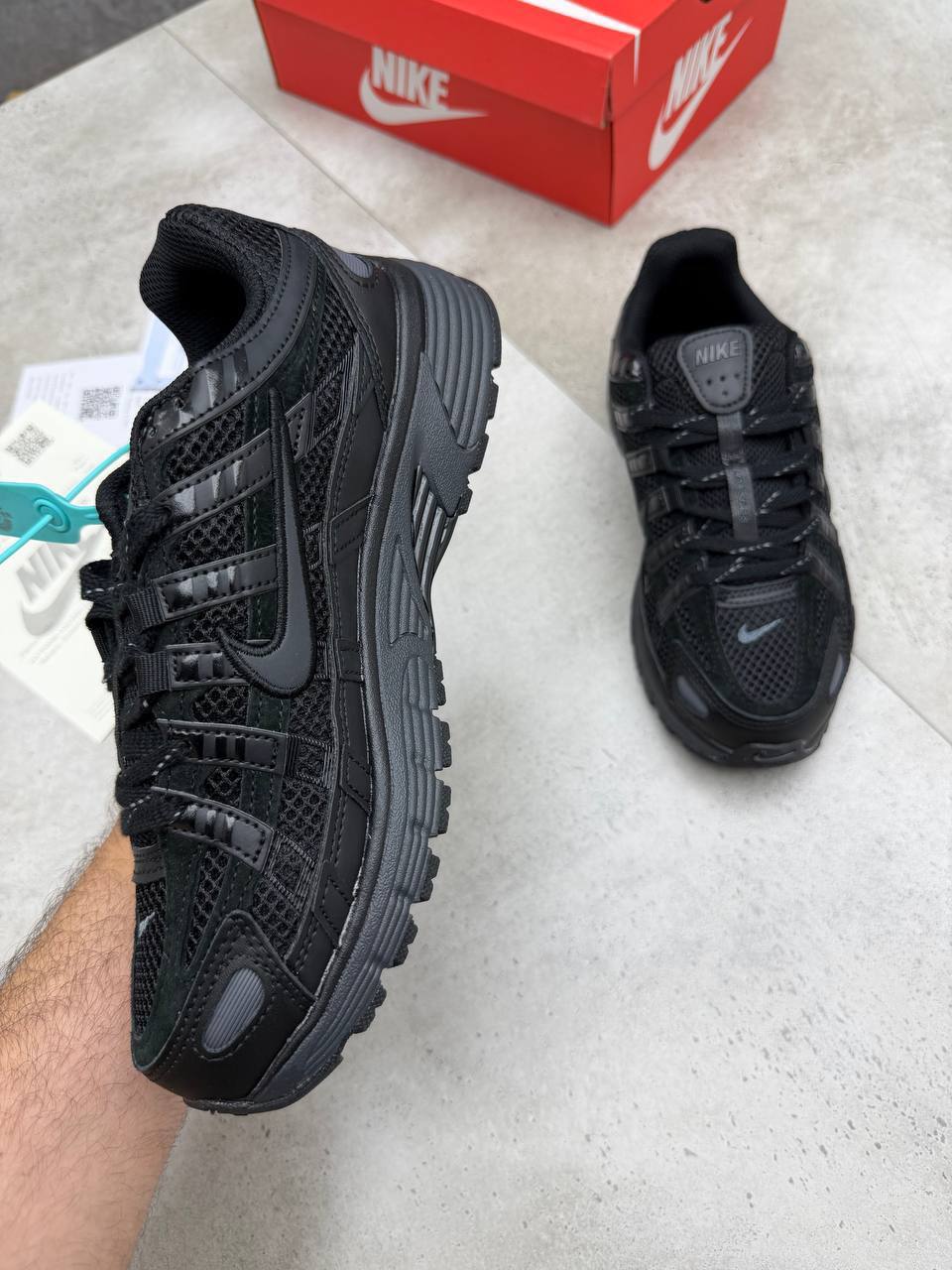 MENS NIK P-6000 COME WITH BOX ETC am1308