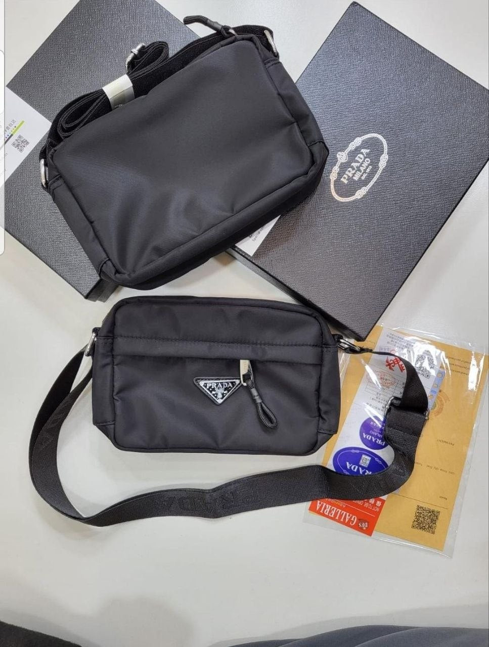 QUALITY PRAD SHOULDER BAG 💼 ak1508