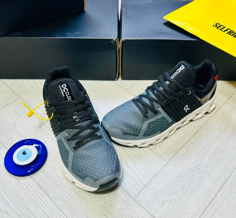 ON RUNNING SHOES to1401