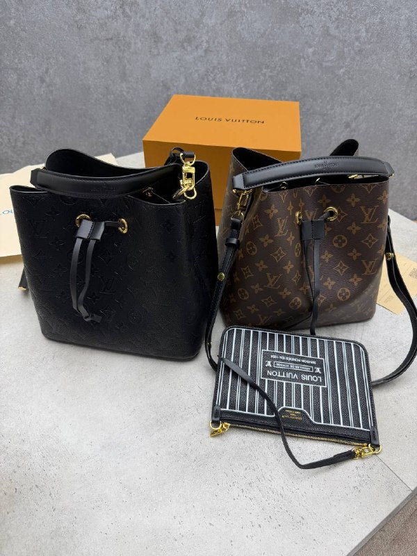 SUPER CLON WOMENS  LV BAG COME WITH BOX ETC am1707