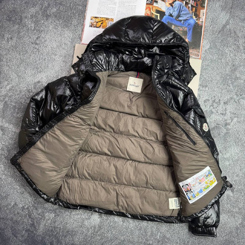 Moncler jacket on sale sa0502