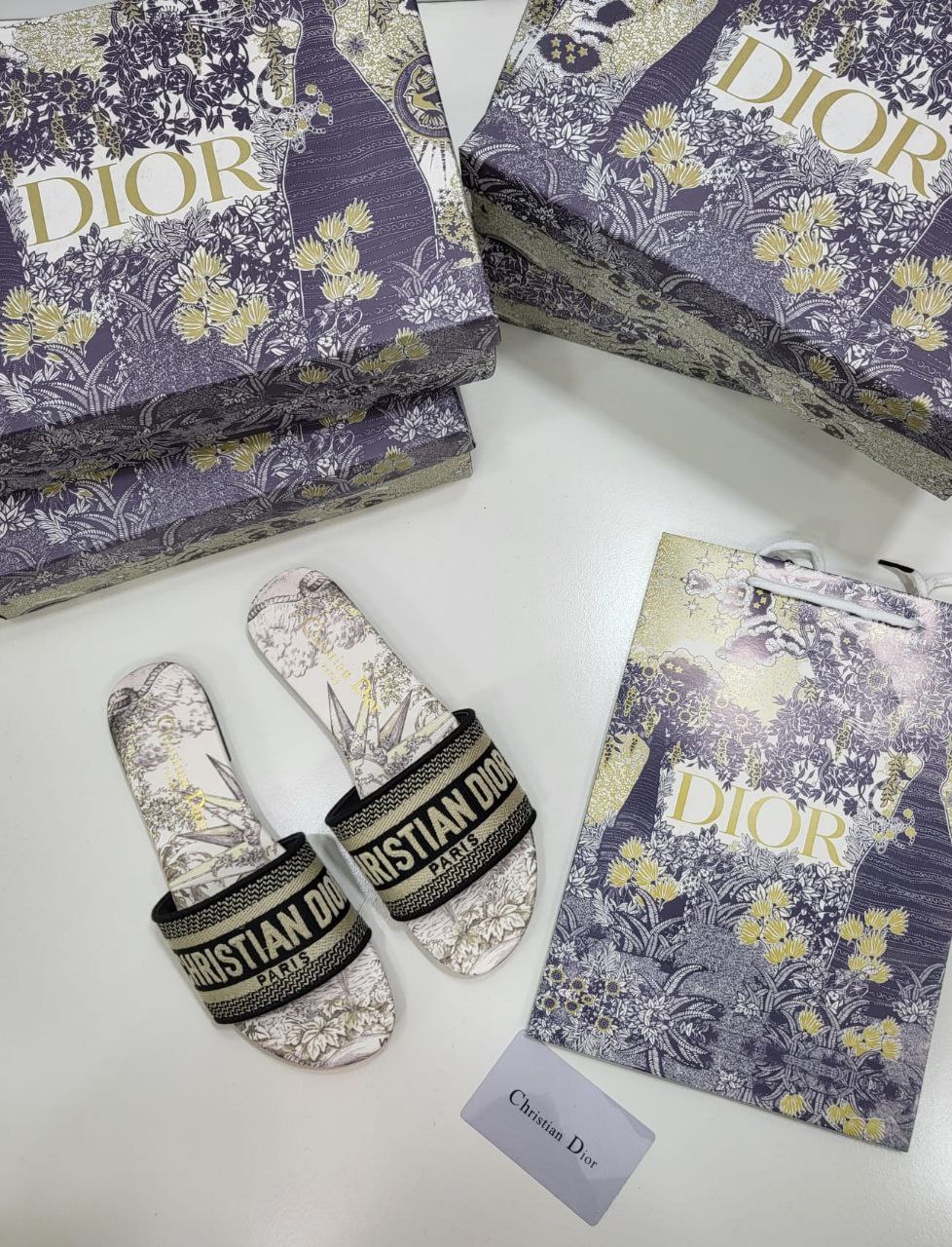 QUALITY CHRISTIAN DIO LADIES SLIDDERS aj1608