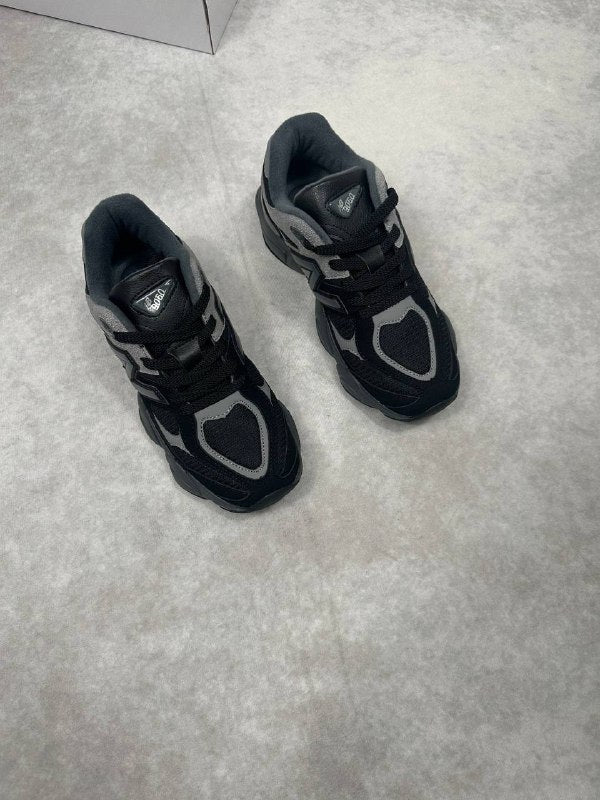 WOMENS NEW BALANCE TRAINERS am0501