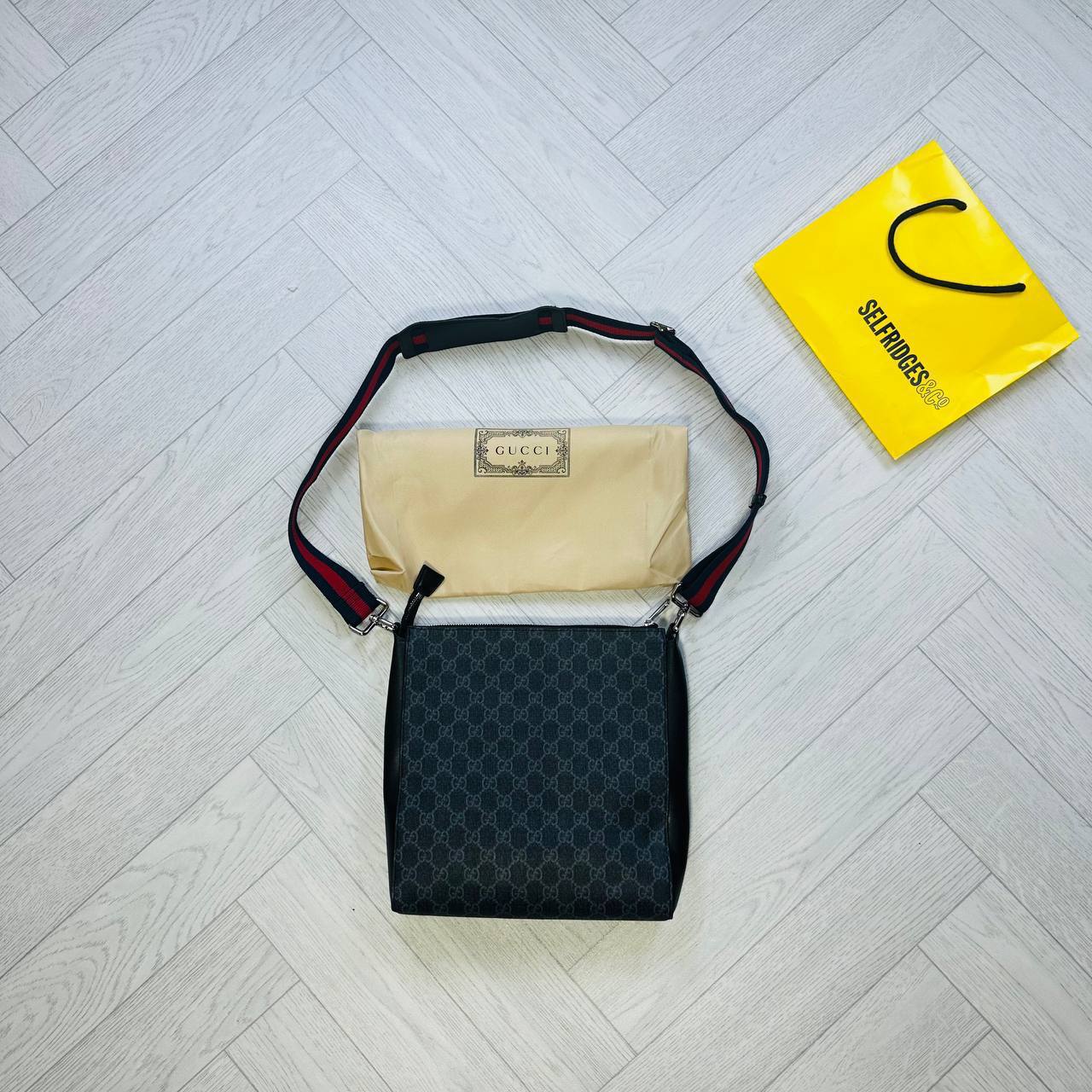 GUCC MAN BAG WHIT DUST BAG to0701