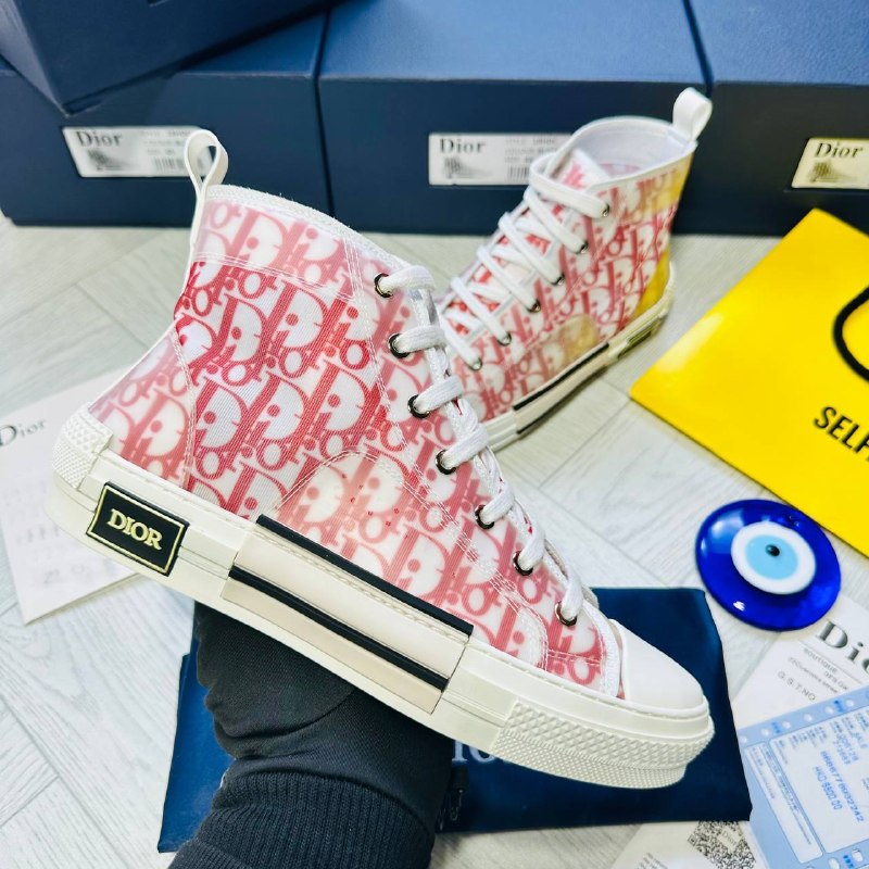 SUPERCLO QUALITY DIO SHOES WITH BOX & PAPERWORK to0901