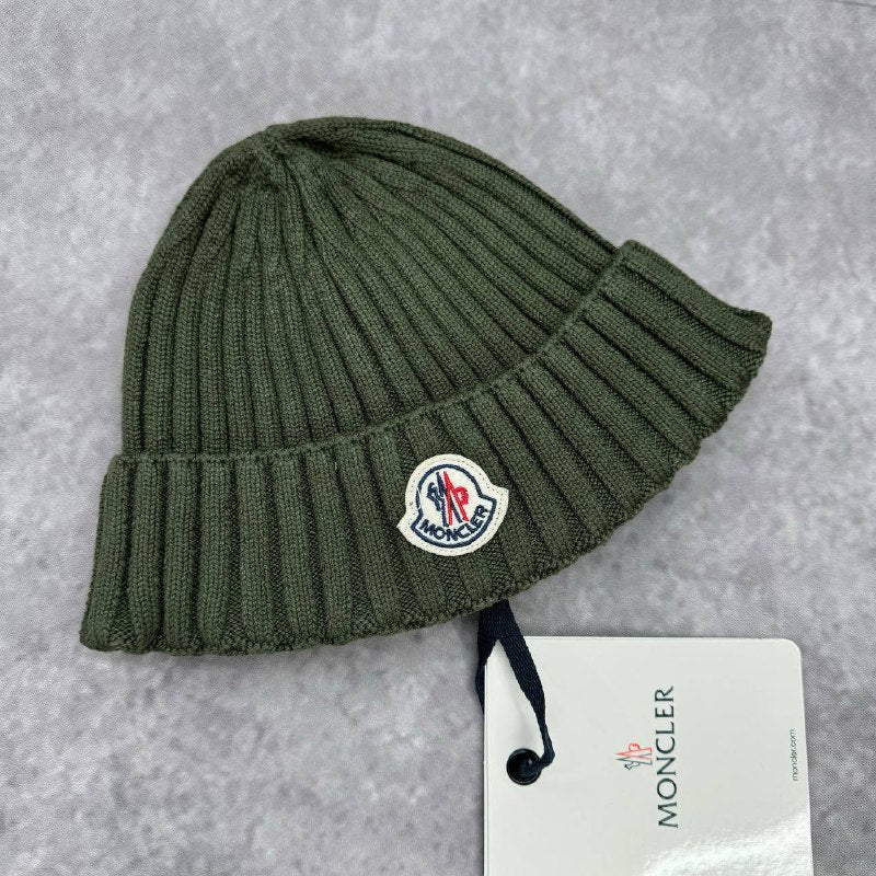 Moncler hat sa0401