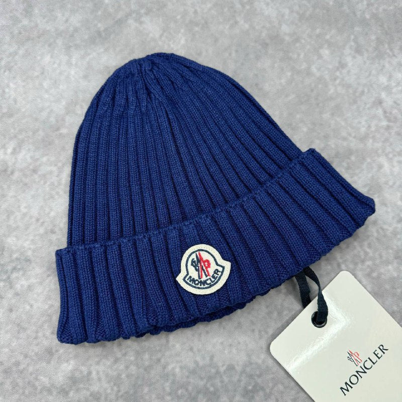 Moncler hat sa0401