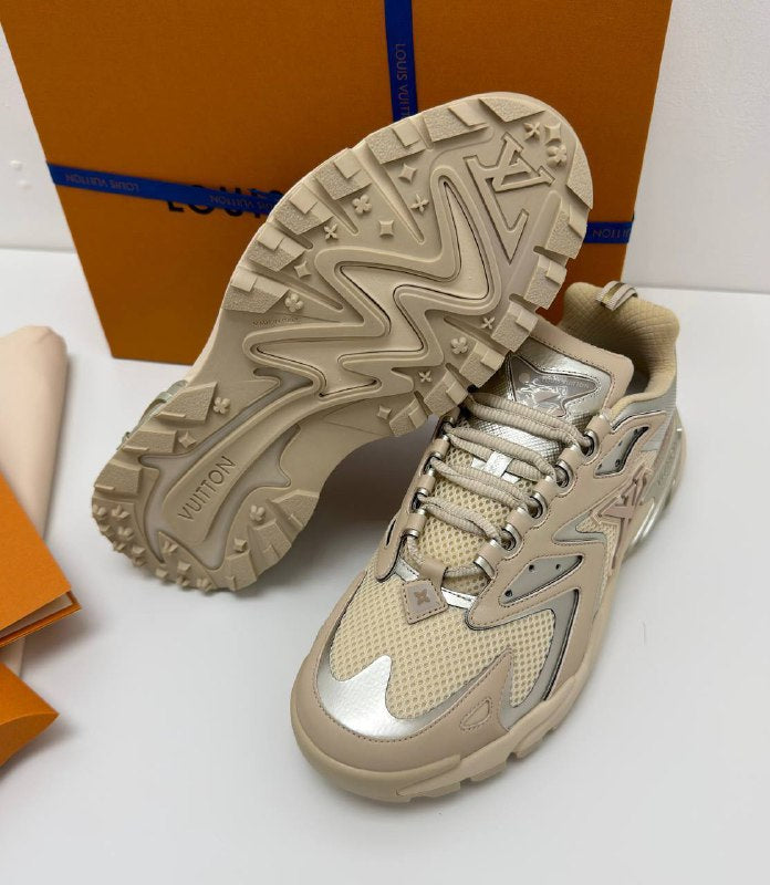 HIGH END L SNEAKERS TRAINERS WITH FULL PACKAGING ETC na0101