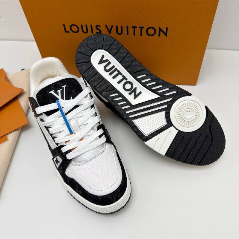 HIGH END L SNEAKERS TRAINERS WITH FULL PACKAGING ETC na0101
