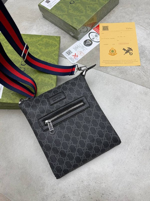 MENS GUCC BAG COME WITH BOX ETC am1707