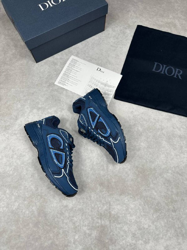 MENS DIO B30 COME WITH BOX ETC am0501