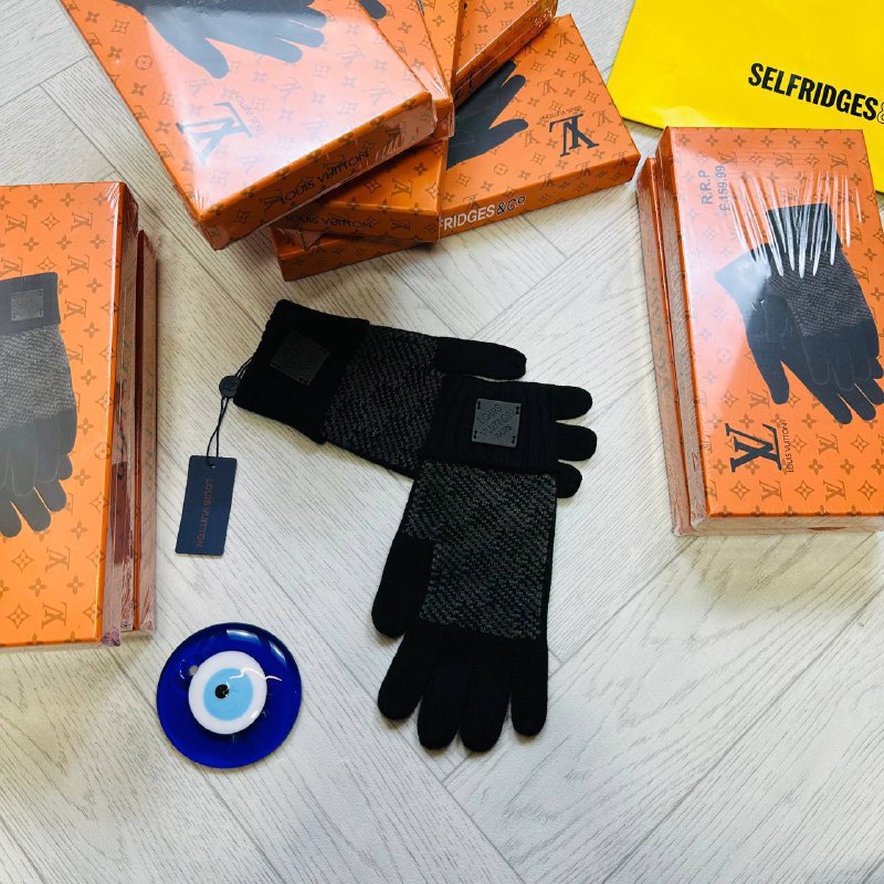 LV Gloves 🧤 to1401