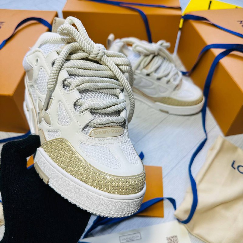 SUPERCL QUALITY LV SHOES to1901