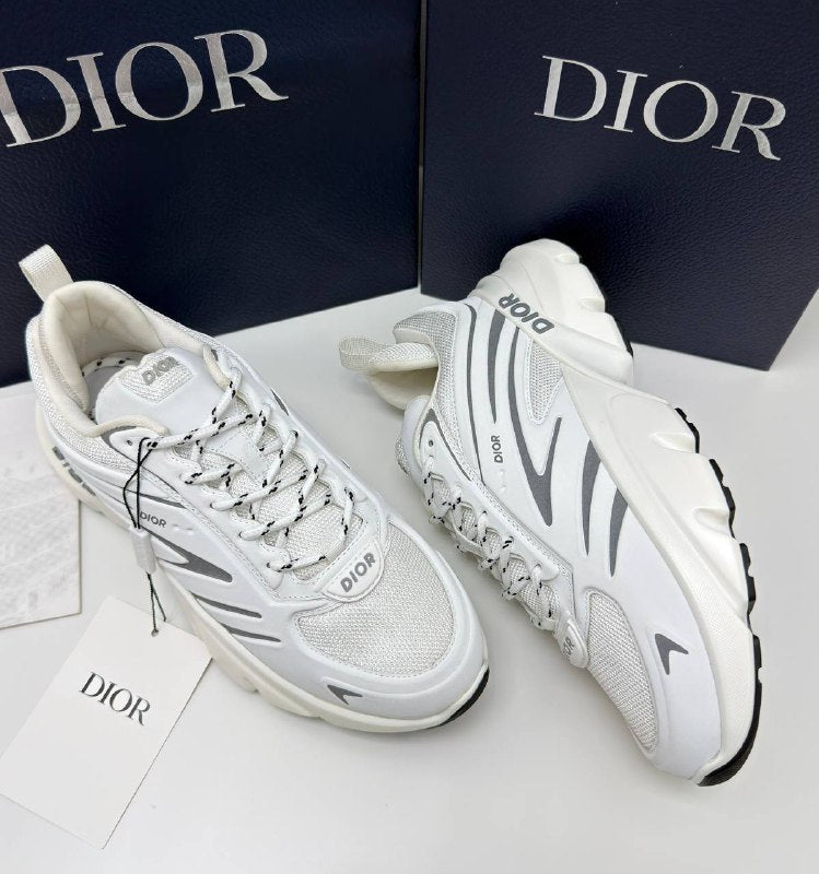 SUPER CLO DIOR B44 WITH FULL PACKAGING ETC na1601