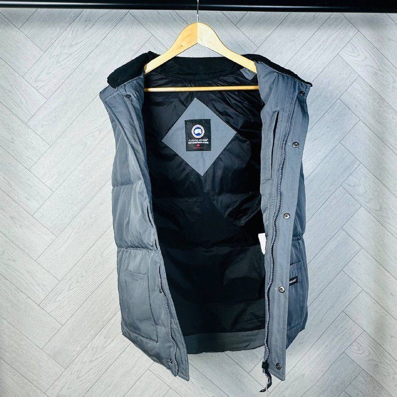 SUPER CLO QUALITY REAL FUR CANAD GOOSE BODY WARMERS