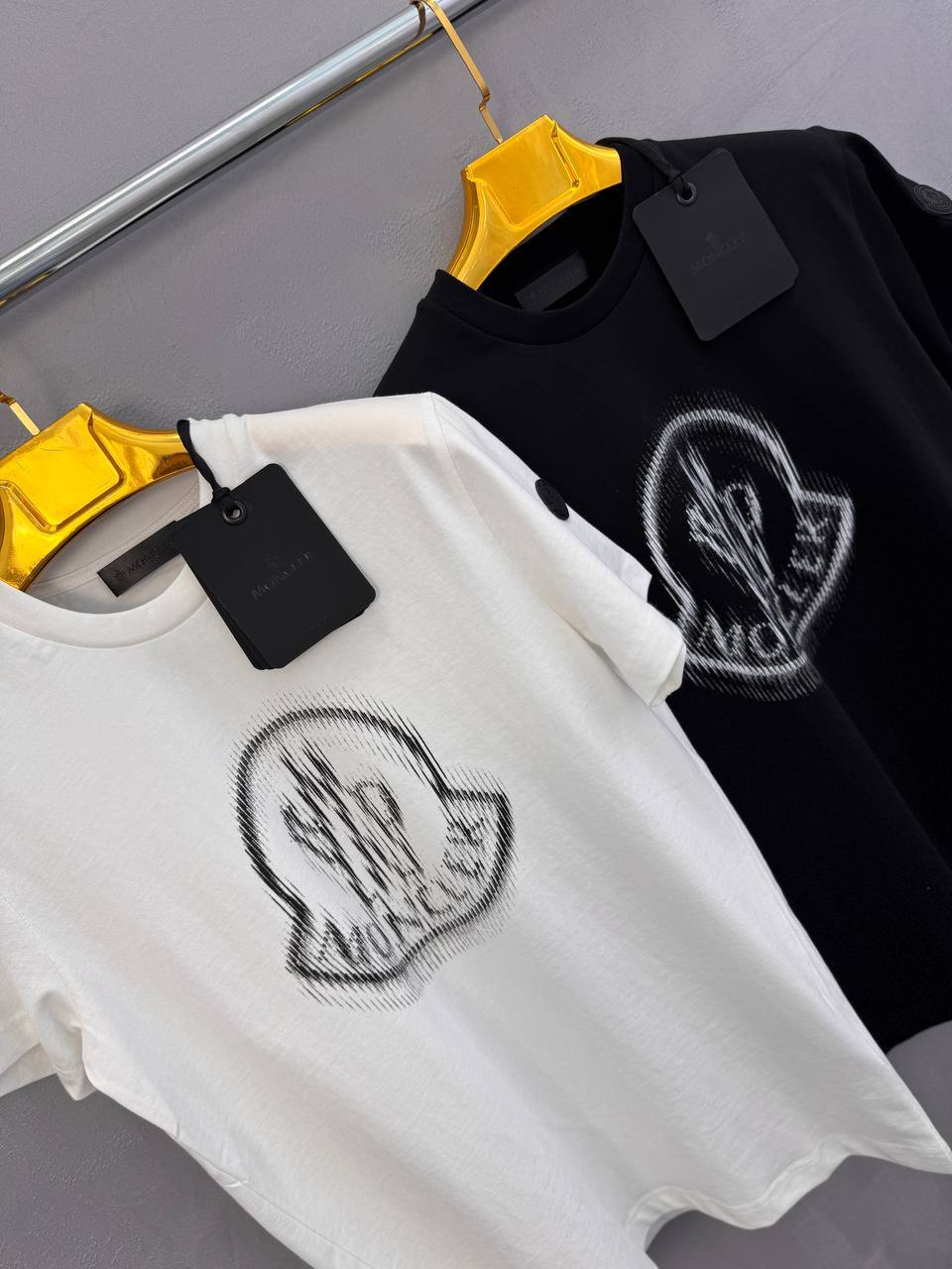 Moncler T-shirts na2407