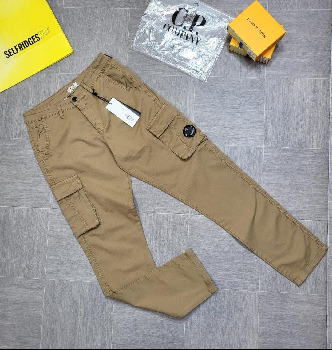 CP COMPANY CARGO PANTS 1804