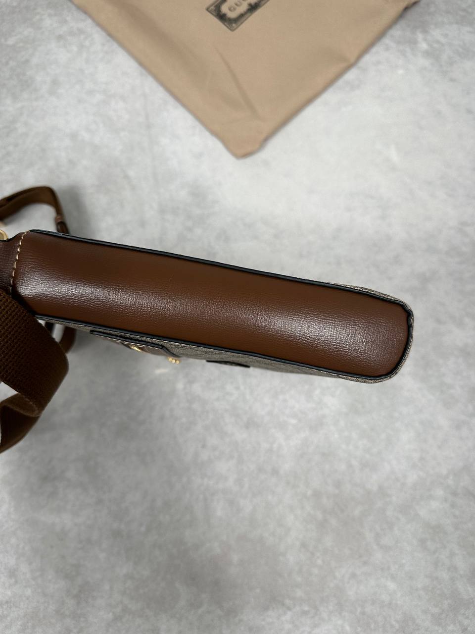 SUPER CLO MENS GUCC BAG COME WITH DUST BAG am2810