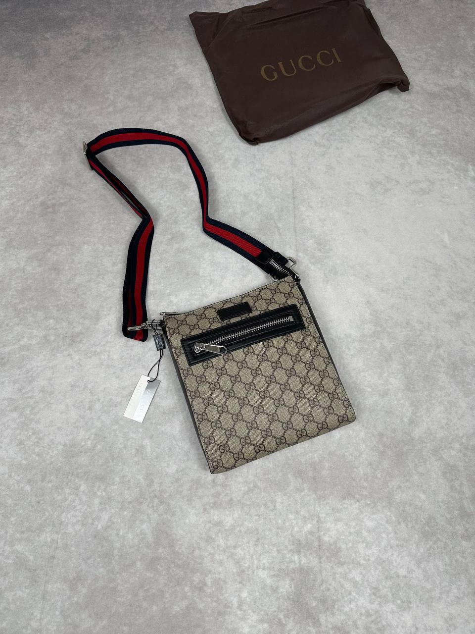 MENS GUCC BAG COME WITH DUST BAG am2810