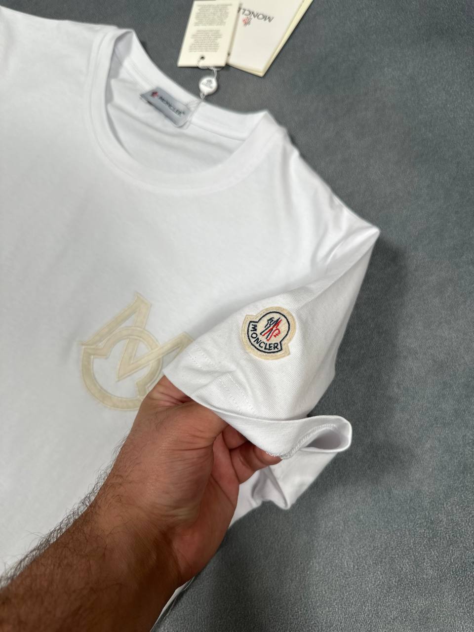 MENS MONCLE TEE am2407