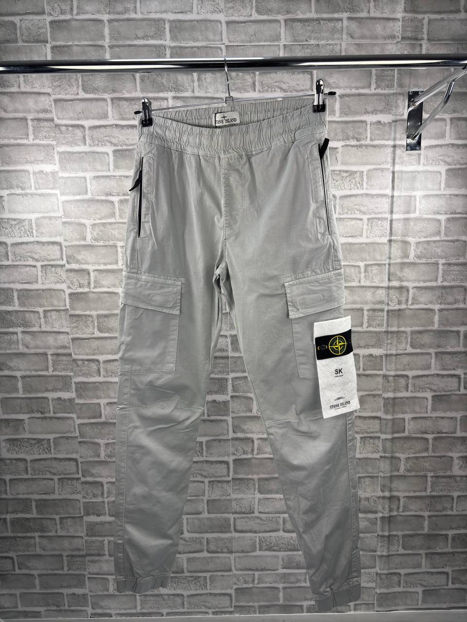 StoneIsland cargo pants aj2407