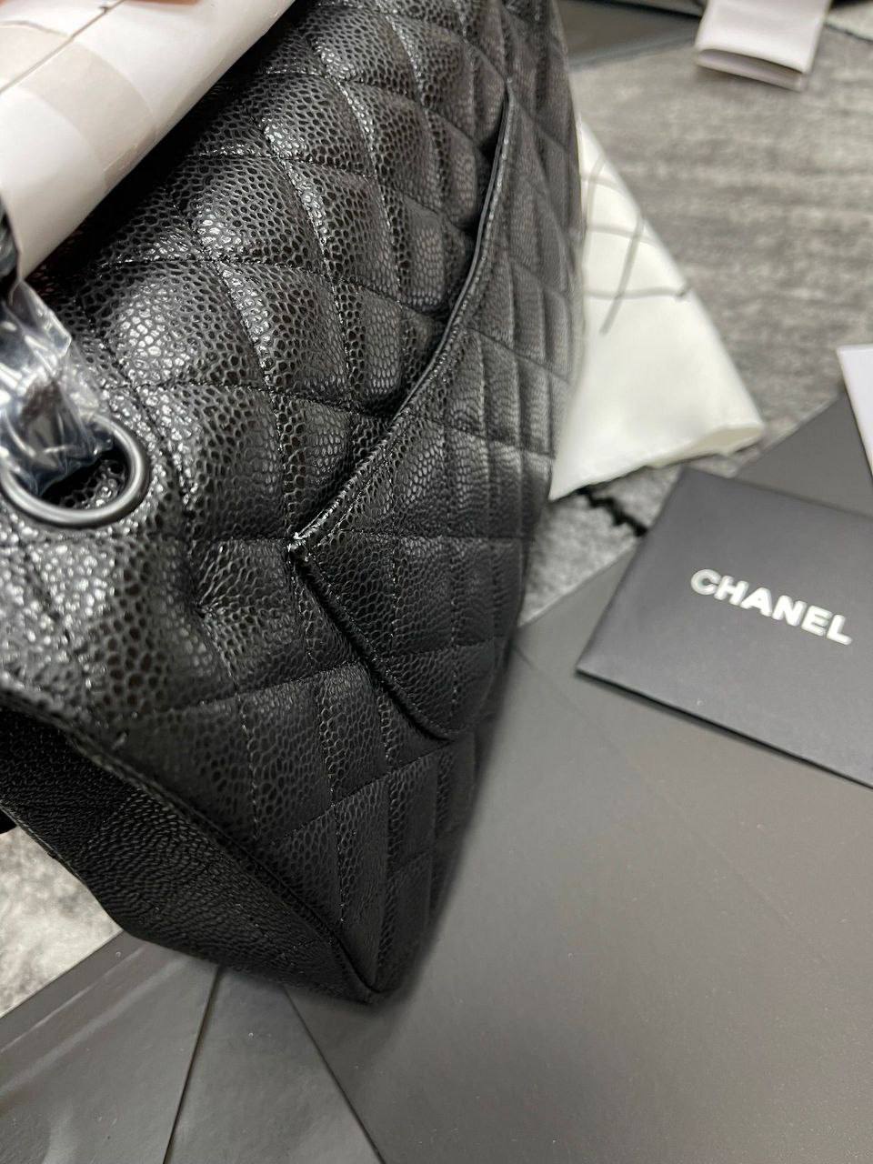 CHANNELE BAGS LEATHER ONES COMWS WITH BOX DUST BAG ETC su0711