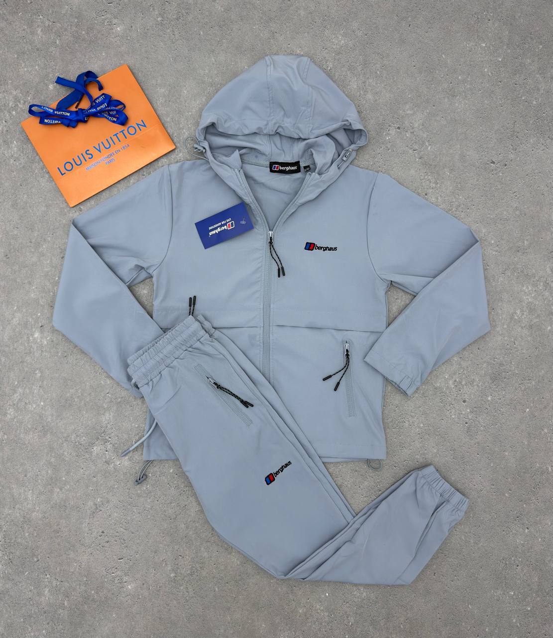 Berghas Kids tracksuits na3010