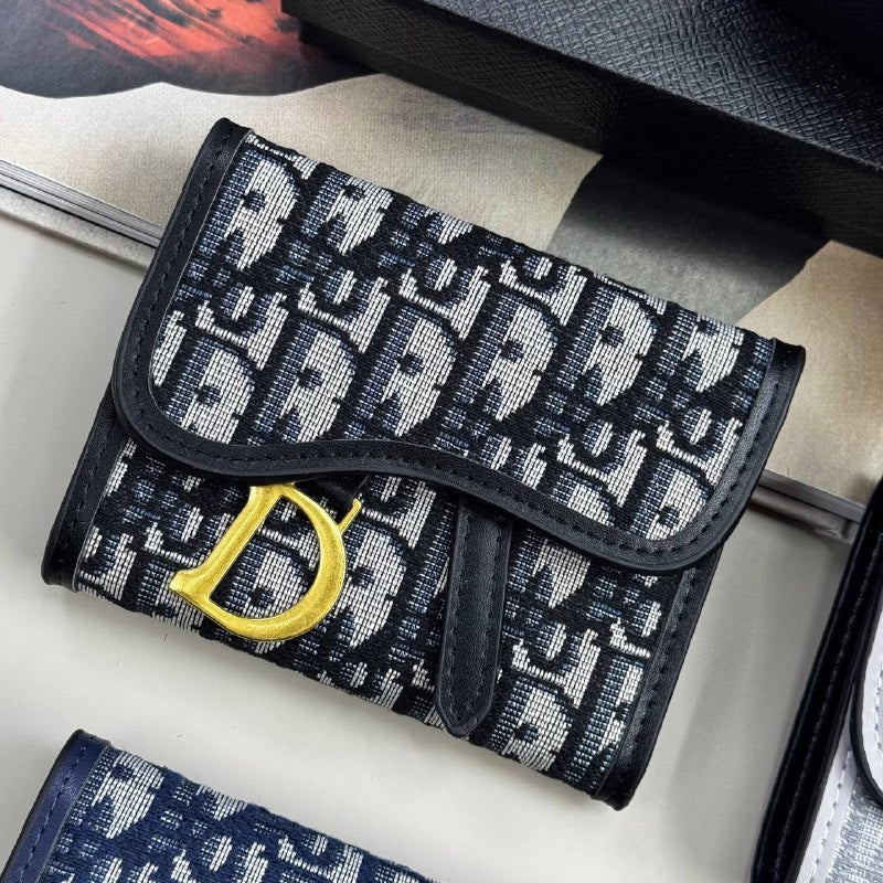 Dio wallet with box dust bag sa1405