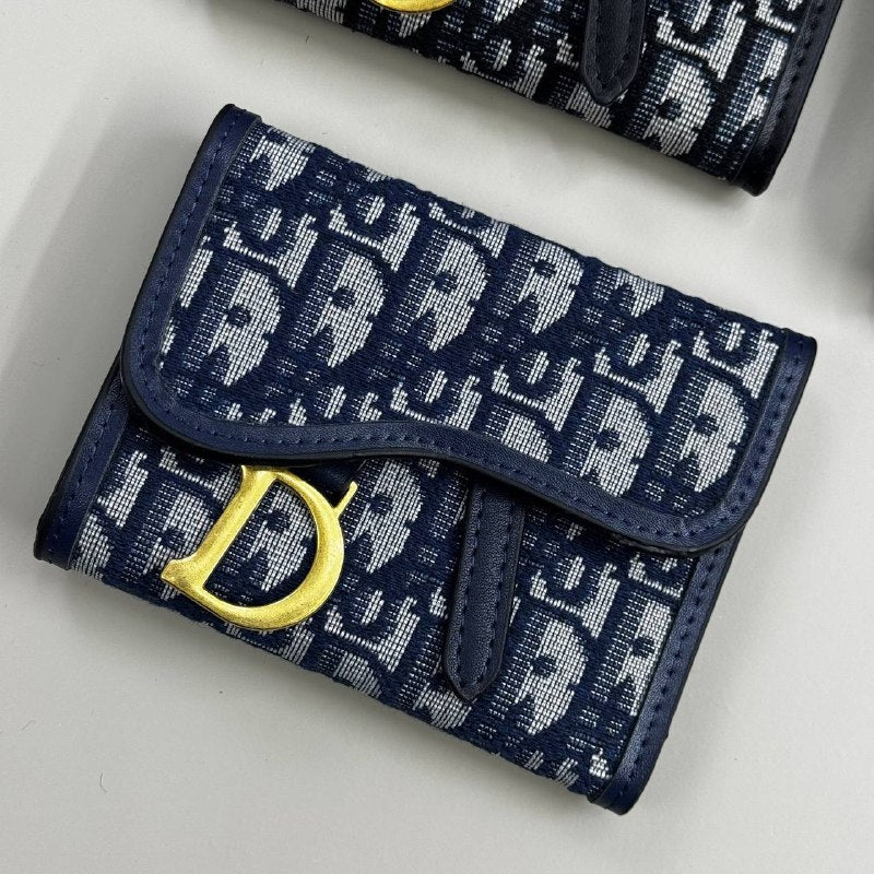 Dio wallet with box dust bag sa1405