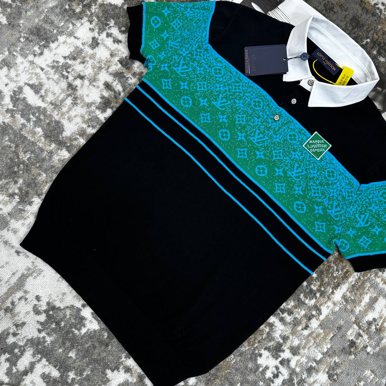 Top quality Lv  knitteds polo ha2607