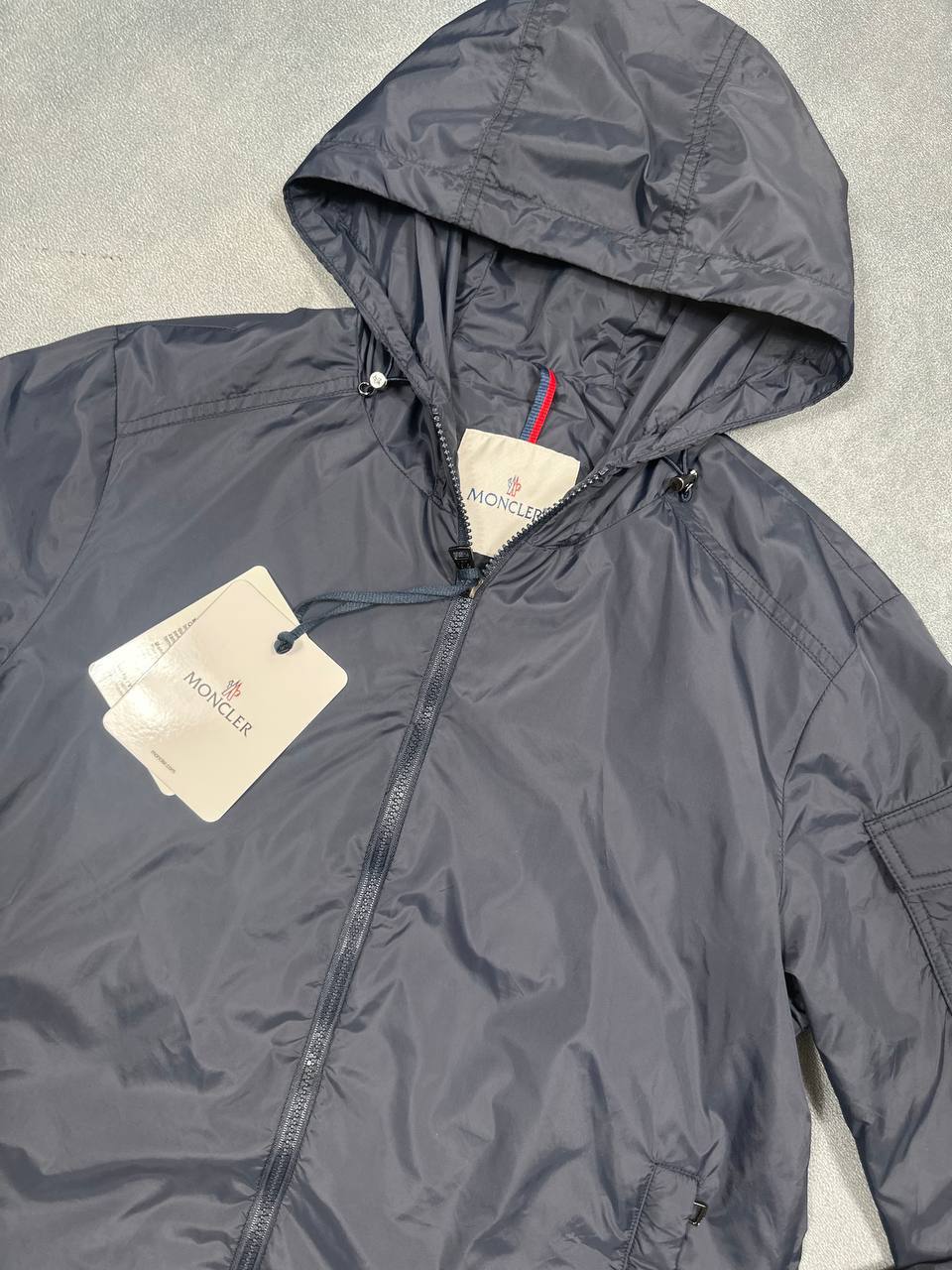 SUPER CLO MONCLER WINDBREAKER am2707