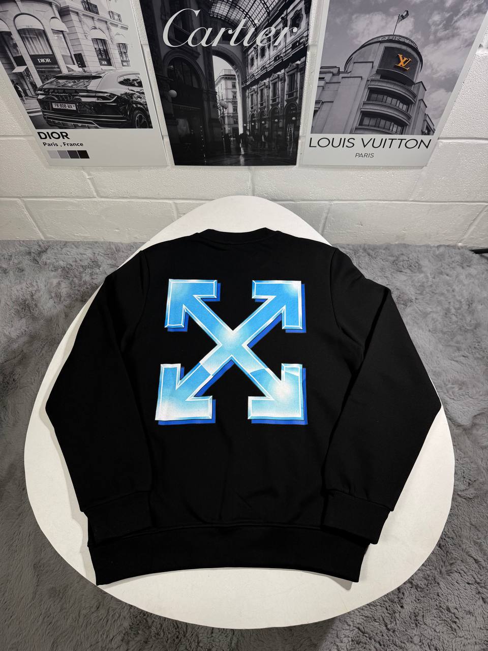 Off white sweaters 0111