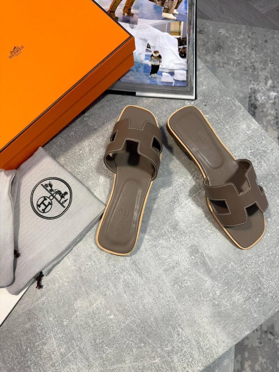 Herme Women Sliders aj1505